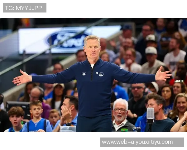 科尔分享负荷管理经验强调赛前准备12人掌控比赛节奏的重要性