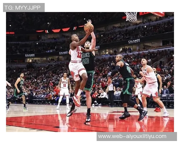 克拉克斯顿半场表现出色11投6中贡献13分7篮板2助攻1抢断 克拉克斯顿半场表现出色11投6中贡献13分7篮板2助攻1抢断